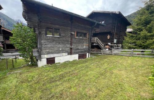 Reckingen Chalet De Ski | Magnificent chalet Opa