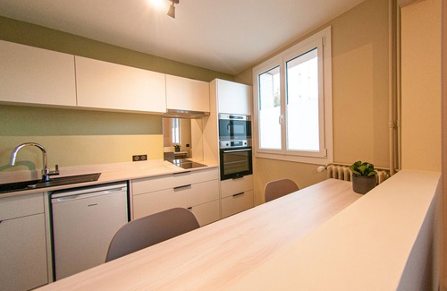 Montjuzet Appartement | Magnifique F2 au calme avec Parking gratuit