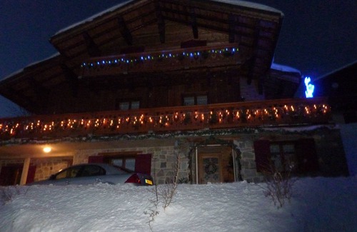 Feissons-sur-Salins Chalet De Ski | MAGNIFIQUE CHALET 8 A 10 PERSONNES FACE AUX TROIS VALLEES