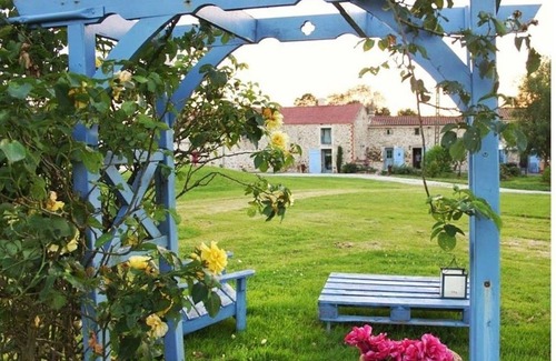 La Gaubretiere Cottage | Magnifique Gite de charme 15 p, près Puy du Fou avec piscine chauffée