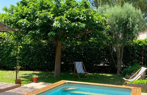 Montfavet Maison | Magnificent House With Garden And Pool