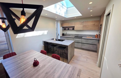 South Woodford Maison | Magnificent Modern House