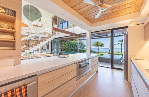Junquillal Maison | Magnificent Oceanfront Luxury Villa
