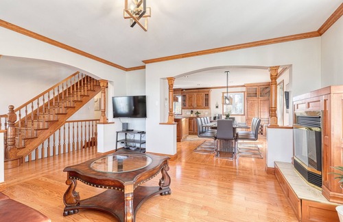 Becancour Maison | Magnificent Ranch-style estate with Spa, game room. 10min from Trois-Rivieres