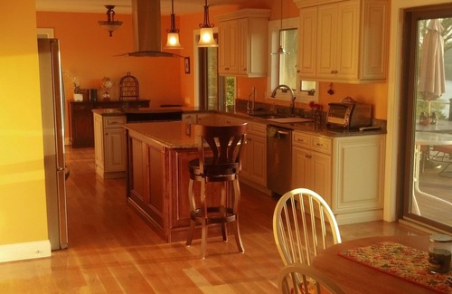 Middle Haddam Maison | Magnifique maison au bord de la rivière, complètement privée. * RÉSERVEZ 7 NUITS OBTENEZ 10% DE RÉDUCTION!*