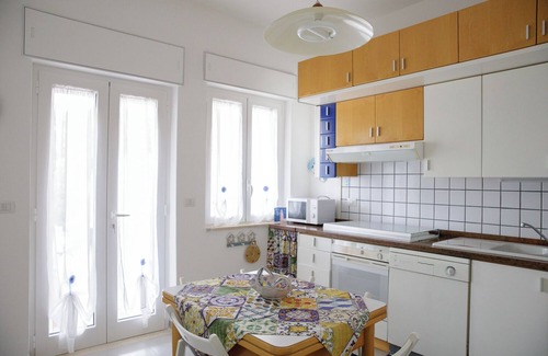 Villaggio Resta Villa | Magnifique villa vue mer avec grand jardin, à quelques pas de la mer