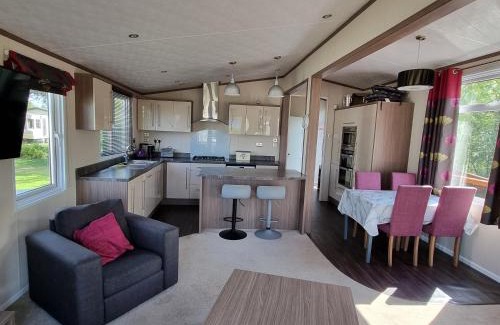 Prestonpans Maison | Magnificent sea view lodge