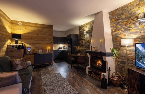 Greolieres les Neiges Appartement | Magnifique studio avec terrasse et jardin avec vue imprenable sur la montagne