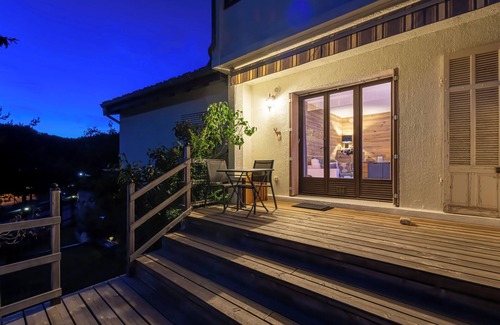 Greolieres les Neiges Appartement | Magnifique studio avec terrasse et jardin avec vue imprenable sur la montagne