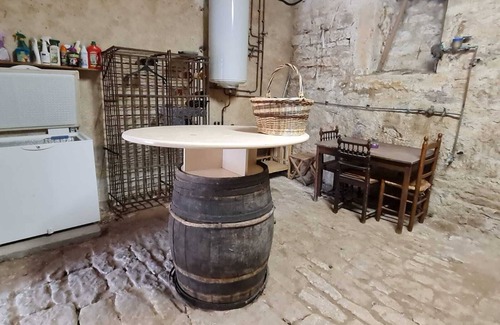 Nuars Maison | Magnifique Maison typique du morvan avec piscine