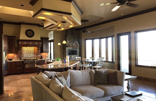 Canada Hills Estates Maison | Magnificent views in Oro Valley!