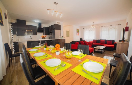 Padul Chalet De Ski | Magnifique villa: 2 piscines privées, barbecue, jardin et parking. 13 per. À Padul