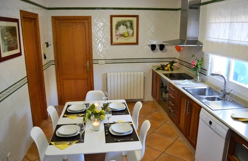 Sa Torre Villa | MAGNIFIQUE VILLA AVEC VUE MER ET MONTAGNE IDEAL POUR LES FAMILLES AVEC PISCINE