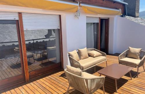 Puigcerda Appartement | Magnifico ático con vistas, parking y piscina