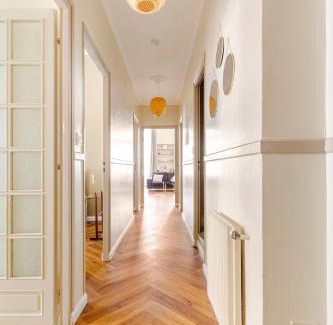Bagneres-de-Bigorre Appartement | Magnifique appartement rénové