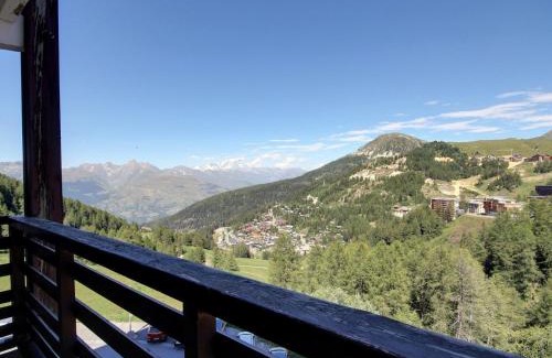 Plagne Centre Appartement | Magnifique appartement rénové avec balcon et Wifi à Plagne Centre - FR-1-455-169