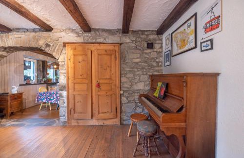 Araches-la-Frasse Chalet De Ski | Magnifique Chalet aux Carroz