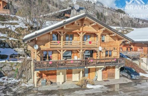 Le Chinaillon Chalet De Ski | Magnifique chalet 4 étoiles, 4 chambres, 8 pers., wifi - FR-1-391-35
