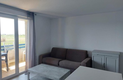Les Hauts de Canet Appartement | Magnifique et Moderne T2 avec vue imprenable sur les Albères Turquoise 134