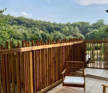 Saint-Leonard-des-Bois Appartement | Magnifique appartement 2/4 pers - Le Saint Leo