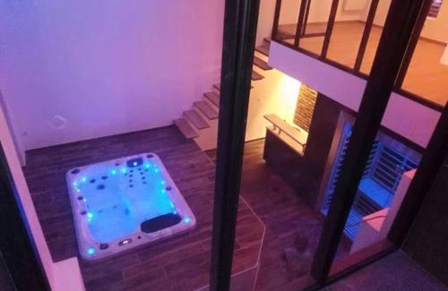 Ferriere-la-Grande Appartement | magnifique loft avec jacuzzi et sauna privatif