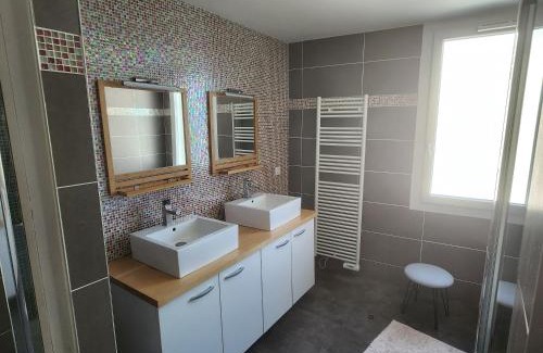 XIV Juillet Appartement | Magnifique logement spa