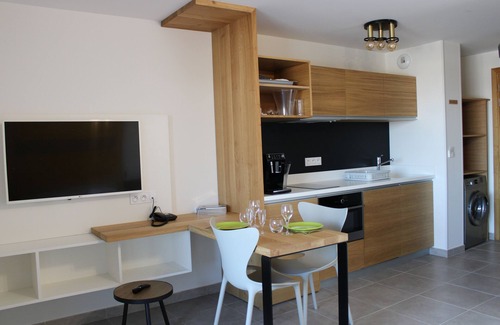 Arena Appartement | magnifique studio avec service hôtelier