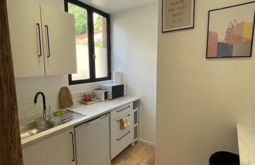 Provins Appartement | Magnifique Studio Cosy avec Terrasse en Centre-Ville
