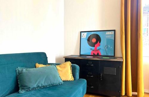 Vienne Appartement | Magnifique T2 place de la cathédrale et passerelle