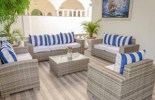 Bani Maison | Magnifique Villa au bord de la mer avec piscine