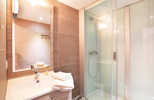 Peyragudes Appartement | Studio cosy et ensoleillé avec vue Magnifique! Super endroit, piscine sur place