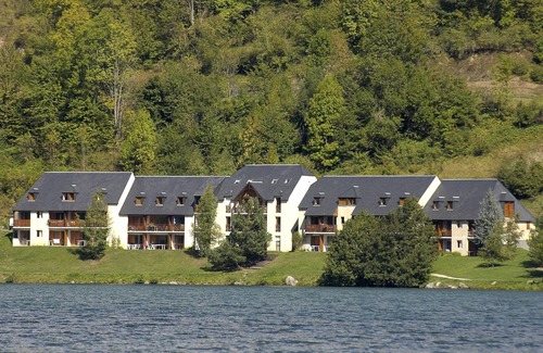 Peyragudes Appartement | Studio cosy et ensoleillé avec vue Magnifique! Super endroit, piscine sur place