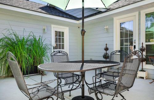 Blossoms Park Maison | Magnolia - A Birdy Vacation Rental