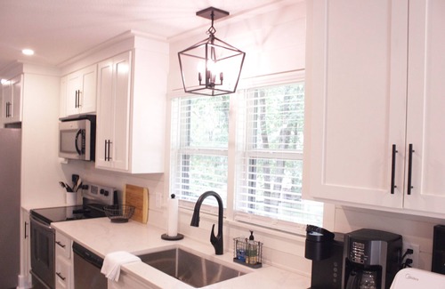 Florence Maison | Magnolia at The Shoals: Lakefront Home on Wilson Lake