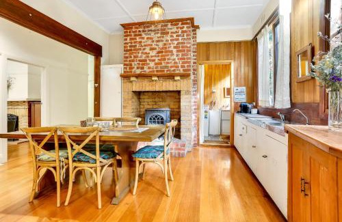 Olinda Appartement | Magnolia Gardens - 2 Perrins Creek Rd Olinda