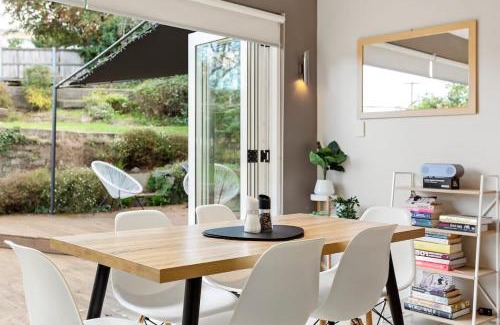 West Launceston Maison | Magnolia House: Near the Cataract Gorge & Parking