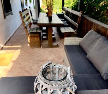 Fuzerradvany Appartement | Main Road Seven Vendégház
