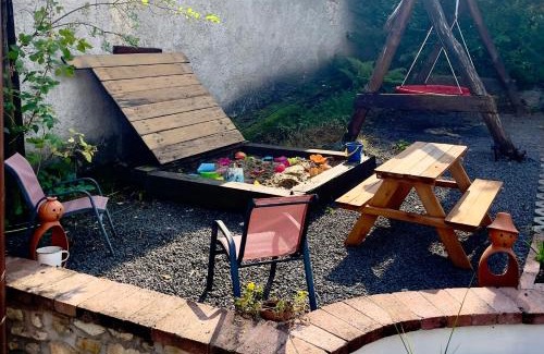 Fuzerradvany Appartement | Main Road Seven Vendégház
