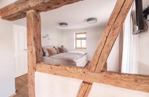 Margetshoechheim Maison | maindrei - schlafen am fluss