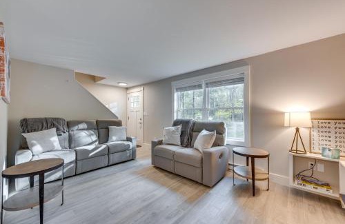 Saco Appartement | Maine Escape with Grill, Near Skiing and Hiking!