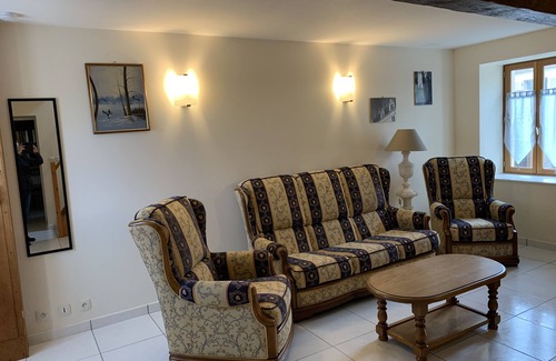 Villegongis Maison | Maison à la Campagne