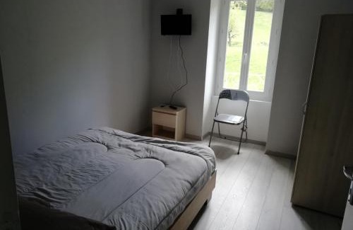 Marmanhac Maison | Maison à la campagne au cœur du Cantal dept 15