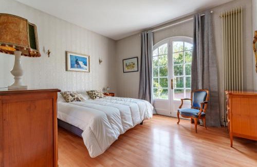 Brizay Maison | Maison 15 p avec piscine sud Touraine