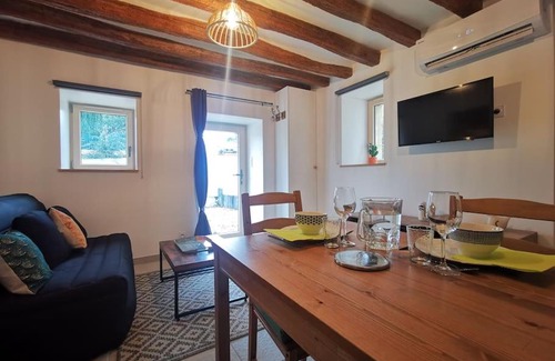 Louresse-Rochemenier Maison | Maison 2-3 pers semi-troglodyte Angers-Saumur