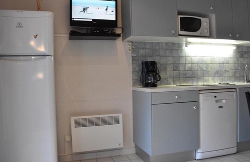 Les Ayguades Maison | Maison 2 pièces mezzanine, 5 couchages, piscine, près de la plage - Gruissan - FR-1-229-828