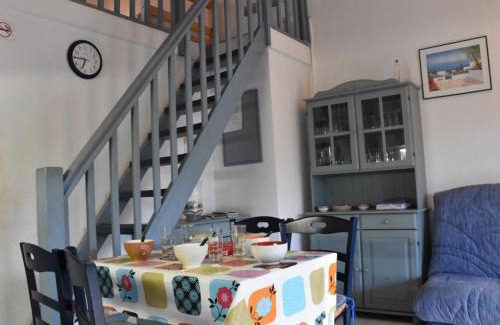 Les Ayguades Maison | Maison 2 pièces mezzanine, 5 couchages, piscine, près de la plage - Gruissan - FR-1-229-828