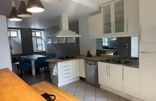 Bourgoin-Jallieu Maison | Maison 6 ch avec jacuzzi, PROMO AUTOMNE 2025