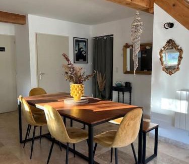 Lesparrou Maison | Maison 6 places, en plein cœur de l’Ariège, proche ski et nature