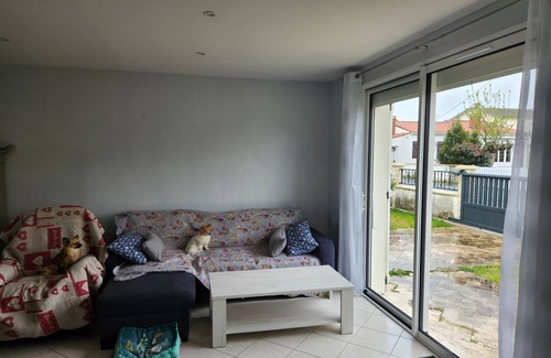 Saint-Michel-en-l'Herm Maison | Maison au calme proche de la mer