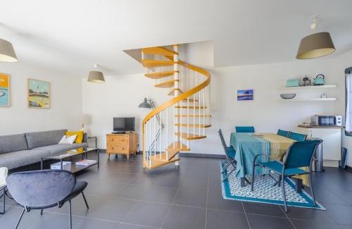 Angoulins Maison | Maison Angoulins: 6 Pers, Mer à 150m, WIFI, Terrasse, Équipée Bébé - FR-1-535-45